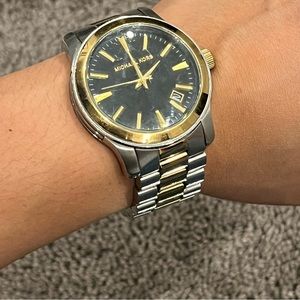 MICHAEL KORS Men’s Watch